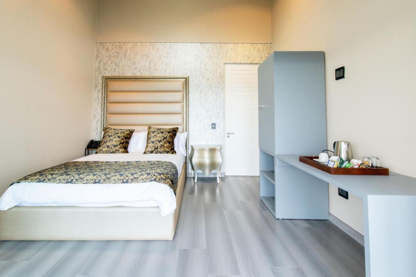 Dolphin Bay Boutique Hotel And Spa Port Elizabeth Exteriér fotografie
