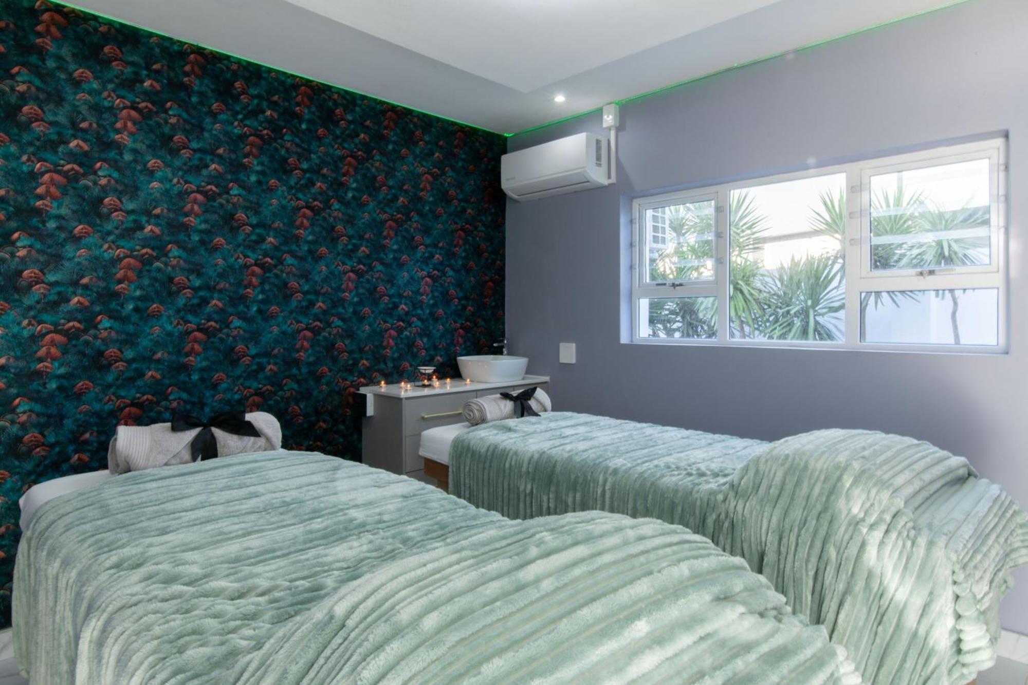 Dolphin Bay Boutique Hotel And Spa Port Elizabeth Exteriér fotografie