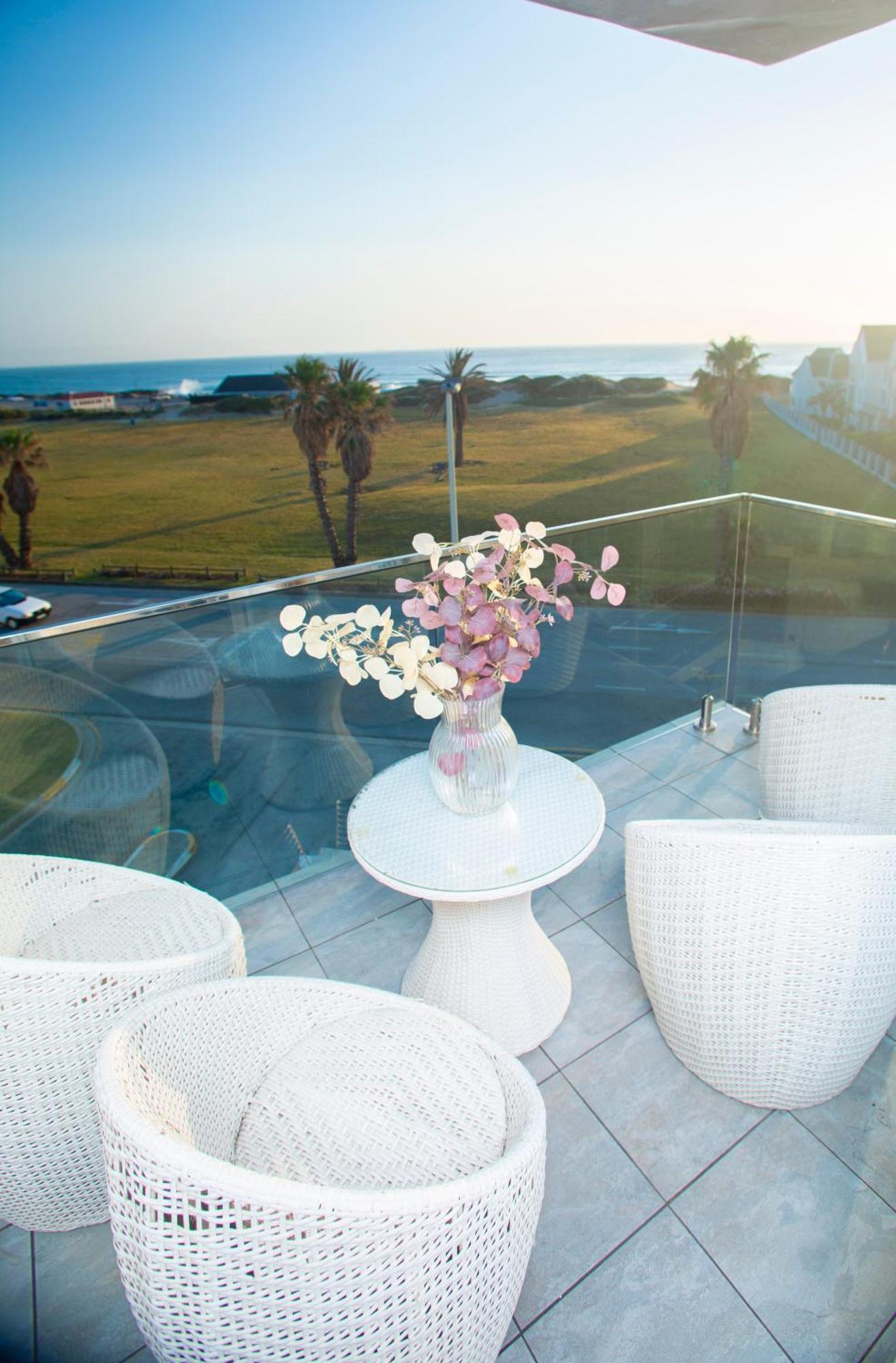 Dolphin Bay Boutique Hotel And Spa Port Elizabeth Exteriér fotografie